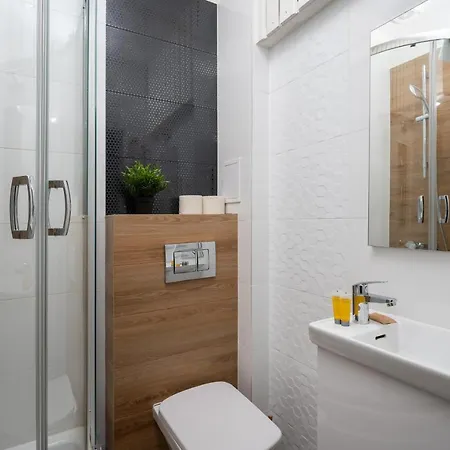 Lägenhet Hoza 62 Comfort By Bookinghost Warszawa